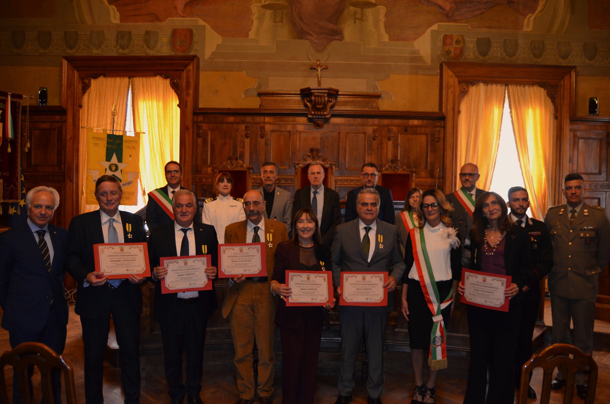 Cerimonia a Palazzo San Filippo con i neo maestri del Lavoro del Piceno